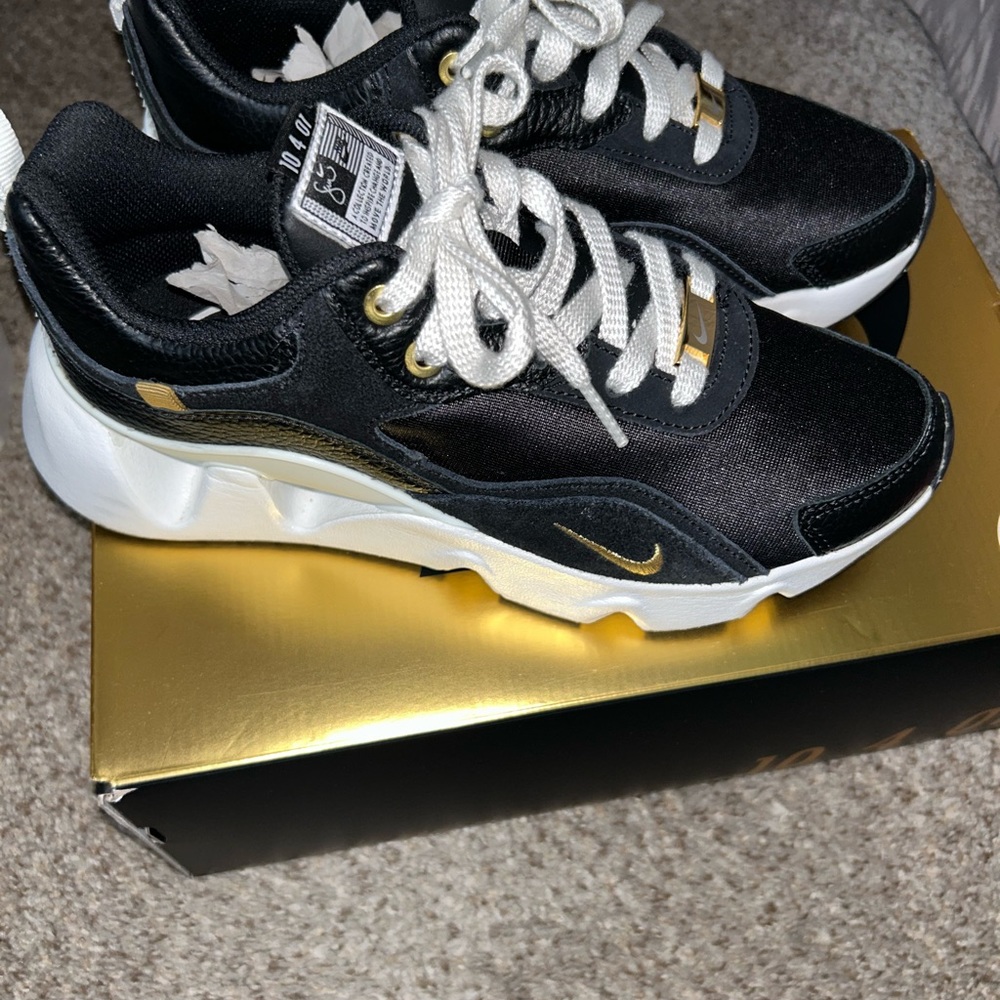 Women Nike RYZ 365 II SDC